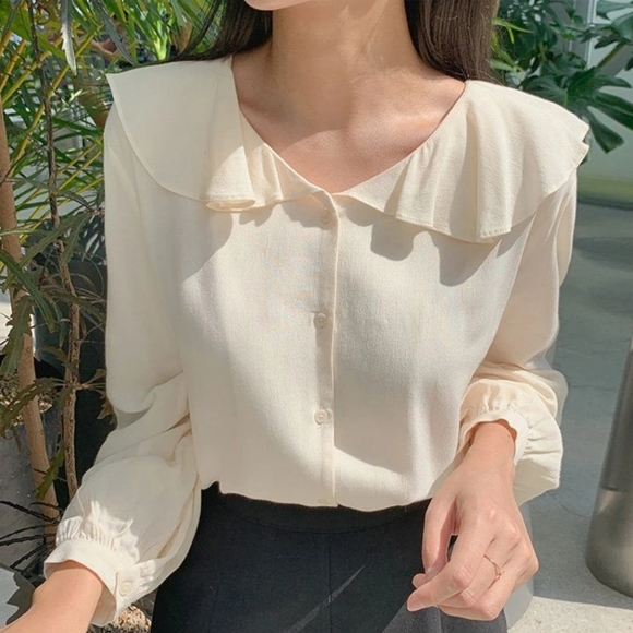 Cle by Cherrykoko Frilly Blouse - Picture 1 of 5